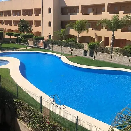Apartment Bajo Con Jardin A Pie De Playa Y Piscina Comunitaria Con Jacuzzi